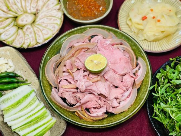 Bê thui Cầu Mống