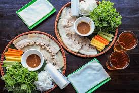 Thịt heo cuốn bánh tráng Đại Lộc